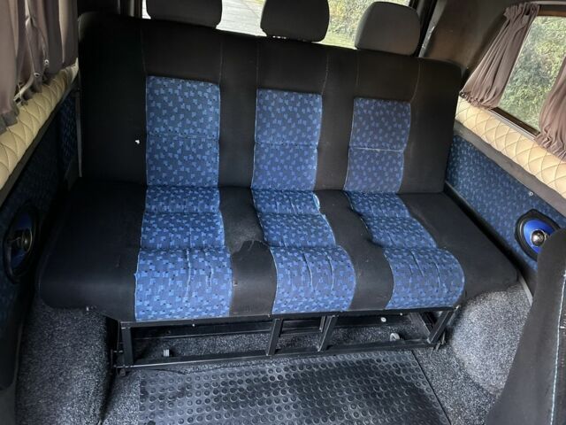 Белый Мерседес Вито, объемом двигателя 2.2 л и пробегом 293 тыс. км за 6700 $, фото 18 на Automoto.ua