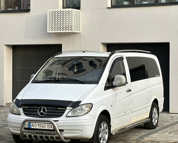 Белый Мерседес Вито, объемом двигателя 2.15 л и пробегом 400 тыс. км за 6500 $, фото 3 на Automoto.ua
