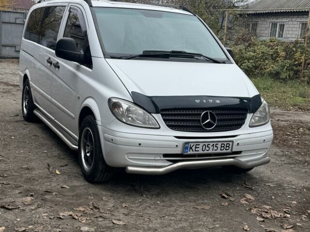 Белый Мерседес Вито, объемом двигателя 2.1 л и пробегом 270 тыс. км за 8300 $, фото 1 на Automoto.ua