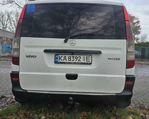 Белый Мерседес Вито, объемом двигателя 2.15 л и пробегом 468 тыс. км за 12167 $, фото 13 на Automoto.ua