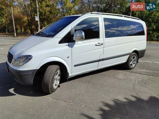 Белый Мерседес Вито, объемом двигателя 2.15 л и пробегом 302 тыс. км за 7200 $, фото 8 на Automoto.ua
