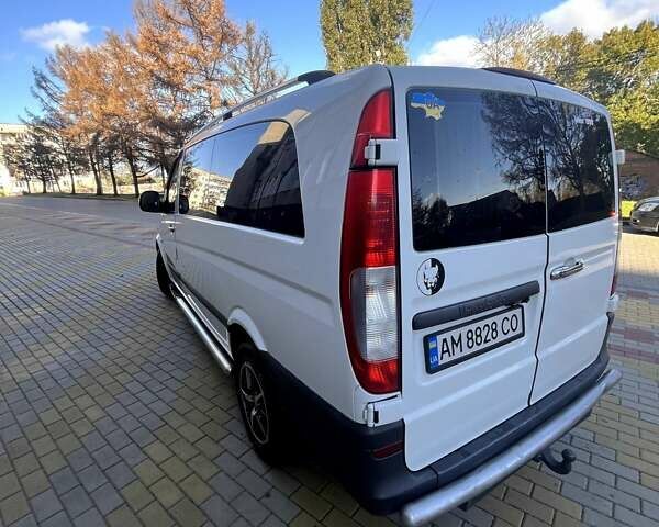 Мерседес Вито 2006 в Житомире на Automoto.ua Белый Мерседес Вито, объемом двигателя 2.1 л и пробегом 266 тыс. км за 7777 $, фото 7 на Automoto.ua