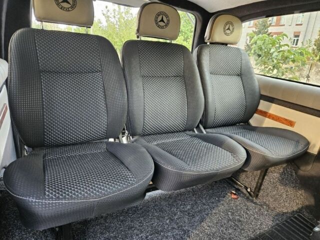 Білий Мерседес Віто, об'ємом двигуна 2.1 л та пробігом 370 тис. км за 7200 $, фото 14 на Automoto.ua