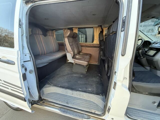 Білий Мерседес Віто, об'ємом двигуна 2.2 л та пробігом 350 тис. км за 6999 $, фото 17 на Automoto.ua