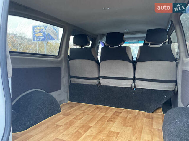 Белый Мерседес Вито, объемом двигателя 2.15 л и пробегом 263 тыс. км за 7499 $, фото 14 на Automoto.ua