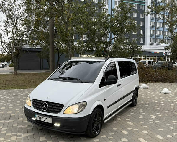 Белый Мерседес Вито, объемом двигателя 2.15 л и пробегом 371 тыс. км за 7900 $, фото 8 на Automoto.ua