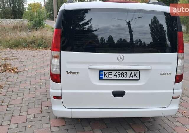 Белый Мерседес Вито, объемом двигателя 2.15 л и пробегом 272 тыс. км за 8200 $, фото 5 на Automoto.ua