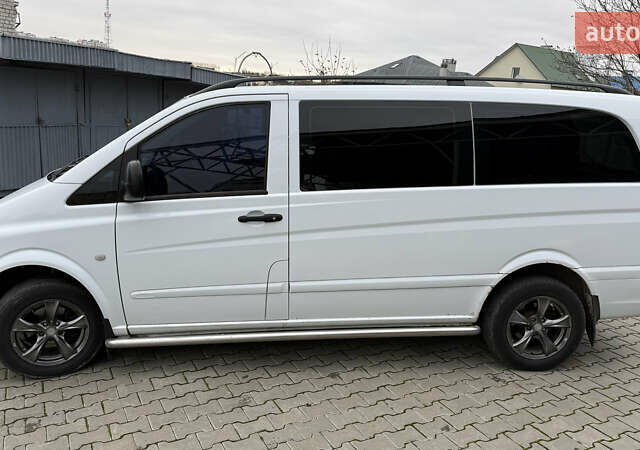 Мерседес Вито 2007 в Хмельницком на Automoto.ua Белый Мерседес Вито, объемом двигателя 2.15 л и пробегом 264 тыс. км за 8000 $, фото 1 на Automoto.ua