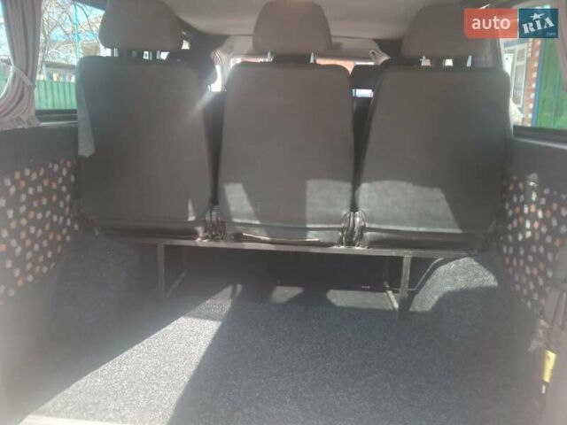 Белый Мерседес Вито, объемом двигателя 2.15 л и пробегом 172 тыс. км за 9500 $, фото 3 на Automoto.ua