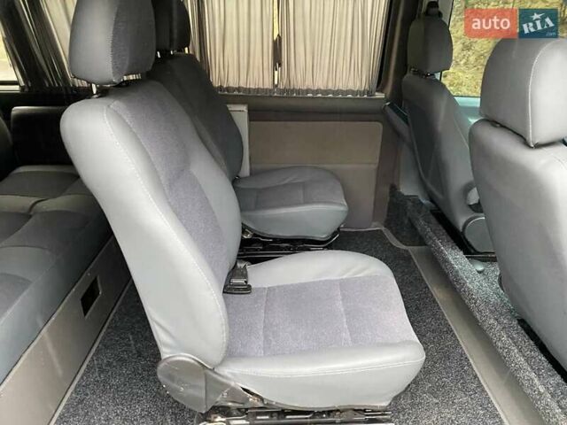 Белый Мерседес Вито, объемом двигателя 2.2 л и пробегом 336 тыс. км за 8999 $, фото 40 на Automoto.ua