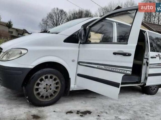 Белый Мерседес Вито, объемом двигателя 2.2 л и пробегом 280 тыс. км за 8000 $, фото 14 на Automoto.ua