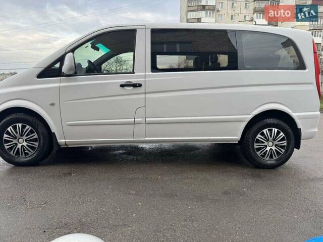 Белый Мерседес Вито, объемом двигателя 2.15 л и пробегом 194 тыс. км за 6700 $, фото 2 на Automoto.ua