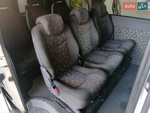 Білий Мерседес Віто, об'ємом двигуна 2.99 л та пробігом 323 тис. км за 11000 $, фото 13 на Automoto.ua