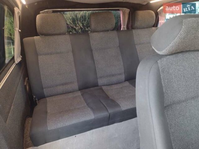Белый Мерседес Вито, объемом двигателя 2.15 л и пробегом 495 тыс. км за 9999 $, фото 13 на Automoto.ua
