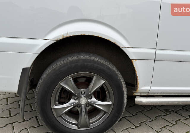 Мерседес Вито 2007 в Хмельницком на Automoto.ua Белый Мерседес Вито, объемом двигателя 2.15 л и пробегом 264 тыс. км за 8000 $, фото 8 на Automoto.ua