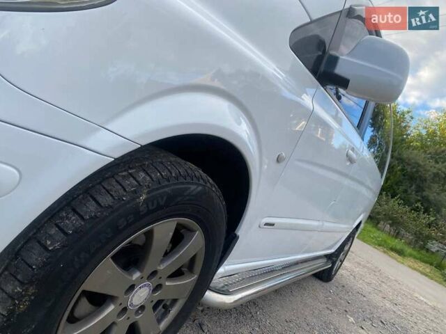 Белый Мерседес Вито, объемом двигателя 2.2 л и пробегом 336 тыс. км за 8999 $, фото 26 на Automoto.ua