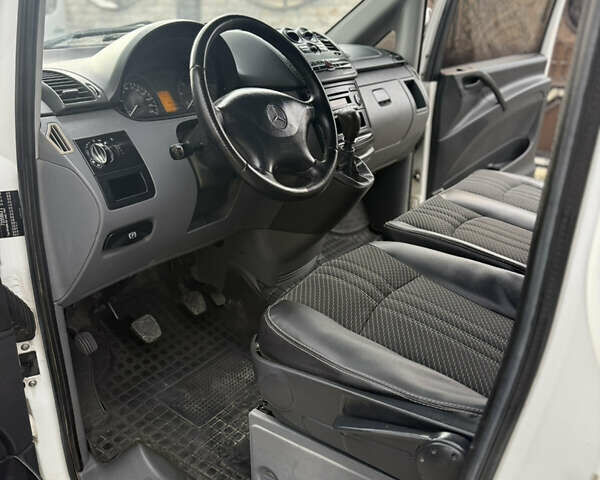 Белый Мерседес Вито, объемом двигателя 2.2 л и пробегом 285 тыс. км за 7300 $, фото 13 на Automoto.ua