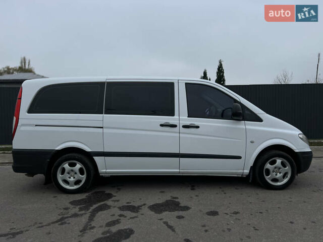 Белый Мерседес Вито, объемом двигателя 2.15 л и пробегом 277 тыс. км за 8000 $, фото 8 на Automoto.ua