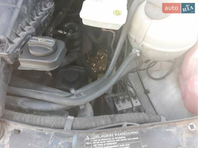 Белый Мерседес Вито, объемом двигателя 2.2 л и пробегом 289 тыс. км за 9100 $, фото 23 на Automoto.ua