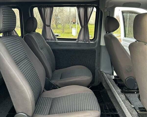 Білий Мерседес Віто, об'ємом двигуна 2.15 л та пробігом 365 тис. км за 7550 $, фото 19 на Automoto.ua