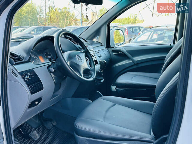 Белый Мерседес Вито, объемом двигателя 2.2 л и пробегом 255 тыс. км за 11700 $, фото 13 на Automoto.ua