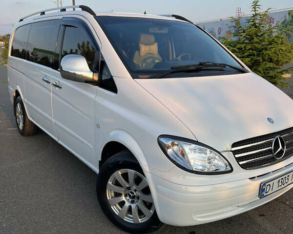 Белый Мерседес Вито, объемом двигателя 2.15 л и пробегом 375 тыс. км за 10500 $, фото 4 на Automoto.ua