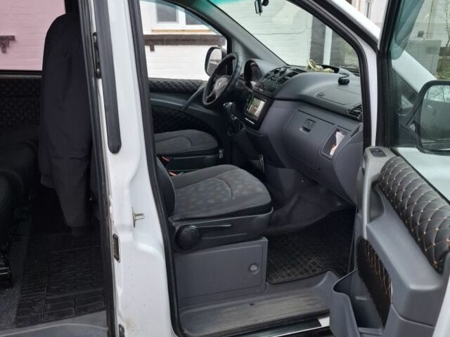 Белый Мерседес Вито, объемом двигателя 2.1 л и пробегом 440 тыс. км за 6800 $, фото 3 на Automoto.ua