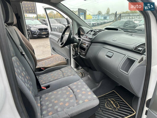 Білий Мерседес Віто, об'ємом двигуна 2.15 л та пробігом 360 тис. км за 6600 $, фото 19 на Automoto.ua