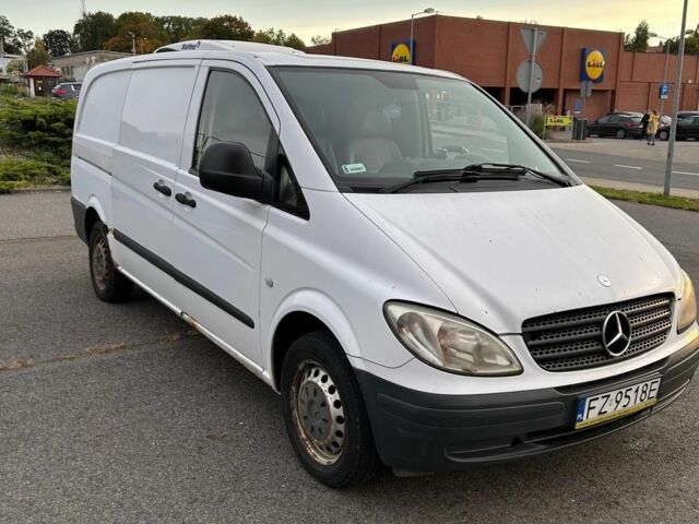 Білий Мерседес Віто, об'ємом двигуна 2 л та пробігом 480 тис. км за 3950 $, фото 6 на Automoto.ua