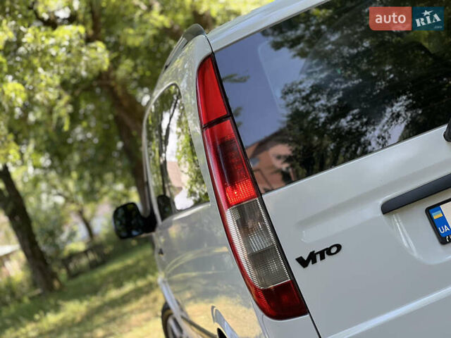 Білий Мерседес Віто, об'ємом двигуна 2.2 л та пробігом 520 тис. км за 7800 $, фото 15 на Automoto.ua