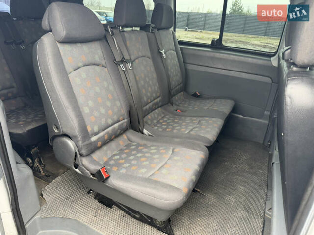 Белый Мерседес Вито, объемом двигателя 2.15 л и пробегом 350 тыс. км за 8400 $, фото 12 на Automoto.ua