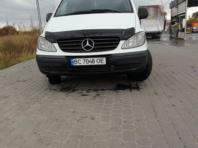Белый Мерседес Вито, объемом двигателя 2.1 л и пробегом 430 тыс. км за 6100 $, фото 5 на Automoto.ua