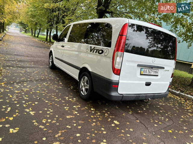 Белый Мерседес Вито, объемом двигателя 2.2 л и пробегом 300 тыс. км за 7500 $, фото 19 на Automoto.ua