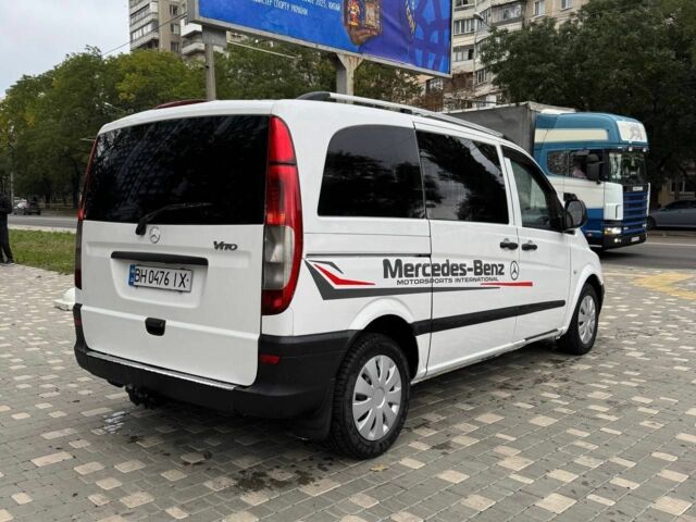 Белый Мерседес Вито, объемом двигателя 2.2 л и пробегом 390 тыс. км за 8500 $, фото 4 на Automoto.ua