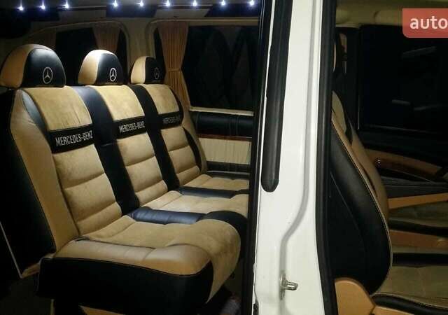 Белый Мерседес Вито, объемом двигателя 2.1 л и пробегом 536 тыс. км за 10900 $, фото 21 на Automoto.ua