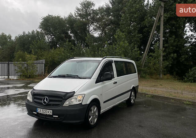 Білий Мерседес Віто, об'ємом двигуна 2.2 л та пробігом 290 тис. км за 8500 $, фото 4 на Automoto.ua