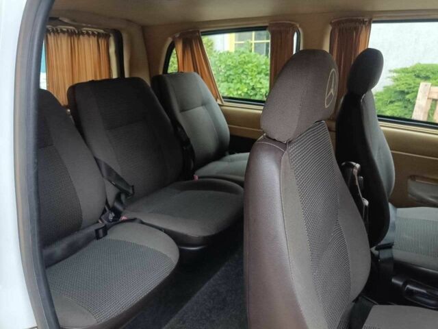 Белый Мерседес Вито, объемом двигателя 2.1 л и пробегом 504 тыс. км за 9499 $, фото 15 на Automoto.ua