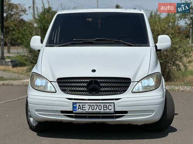 Белый Мерседес Вито, объемом двигателя 2.15 л и пробегом 218 тыс. км за 6700 $, фото 1 на Automoto.ua