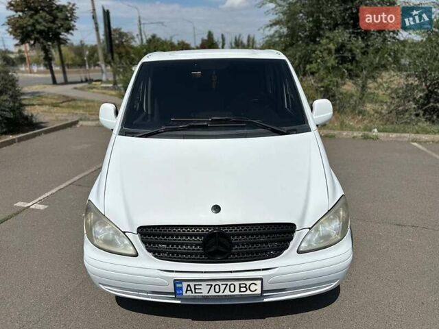 Белый Мерседес Вито, объемом двигателя 2.15 л и пробегом 218 тыс. км за 6700 $, фото 3 на Automoto.ua