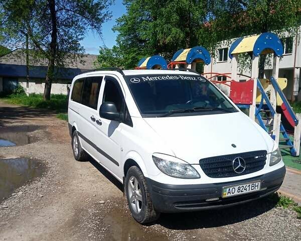 Белый Мерседес Вито, объемом двигателя 2.1 л и пробегом 346 тыс. км за 9500 $, фото 5 на Automoto.ua