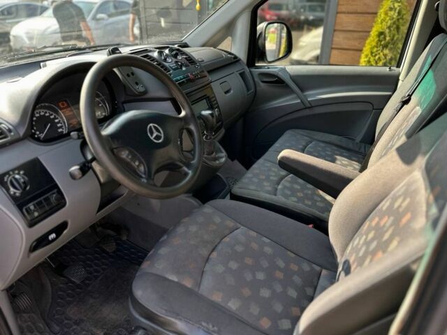 Белый Мерседес Вито, объемом двигателя 2.2 л и пробегом 460 тыс. км за 8499 $, фото 4 на Automoto.ua