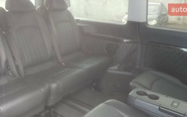 Белый Мерседес Вито, объемом двигателя 2.15 л и пробегом 163 тыс. км за 17500 $, фото 1 на Automoto.ua