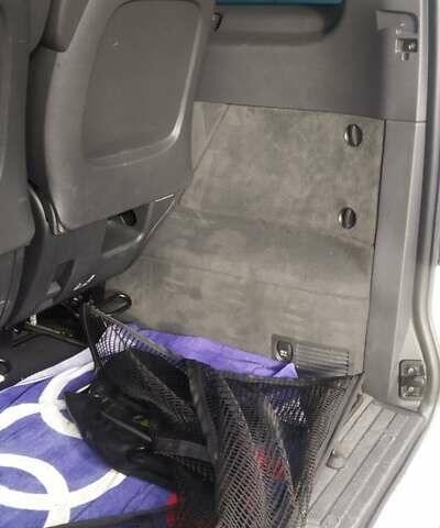 Белый Мерседес Вито, объемом двигателя 2.15 л и пробегом 163 тыс. км за 17500 $, фото 9 на Automoto.ua