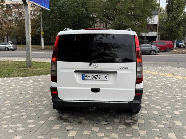 Белый Мерседес Вито, объемом двигателя 2.2 л и пробегом 390 тыс. км за 8500 $, фото 6 на Automoto.ua