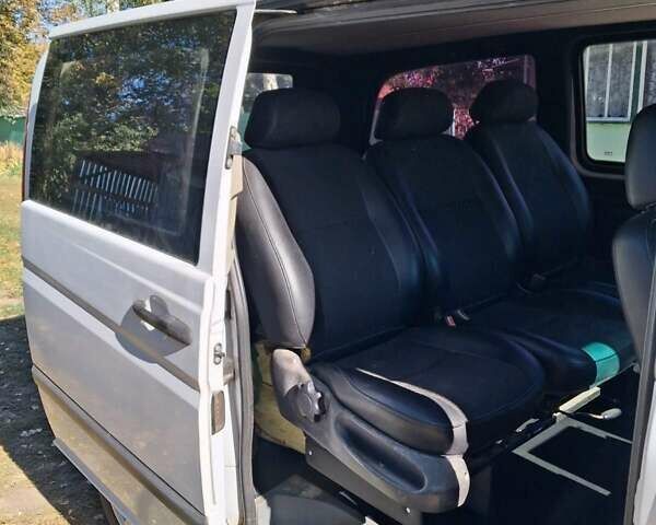 Белый Мерседес Вито, объемом двигателя 2.15 л и пробегом 485 тыс. км за 9400 $, фото 15 на Automoto.ua