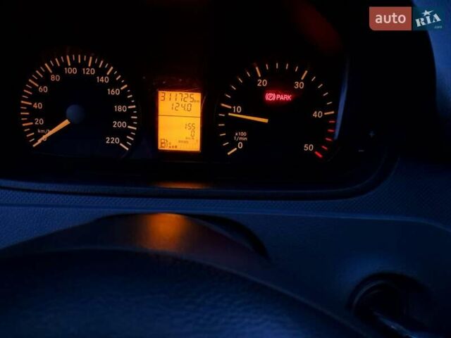 Мерседес Вито 2008 в Хмельницком на Automoto.ua Белый Мерседес Вито, объемом двигателя 2.2 л и пробегом 311 тыс. км за 5999 $, фото 12 на Automoto.ua