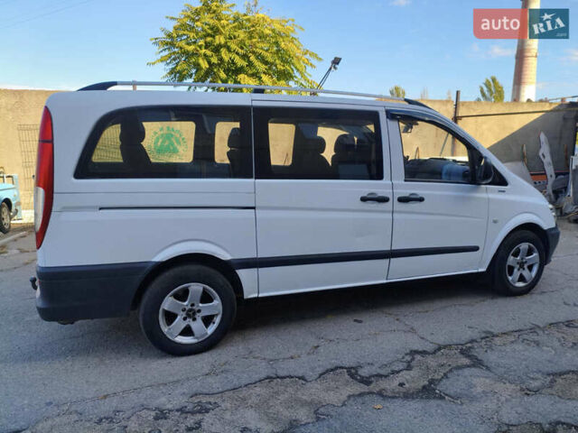 Белый Мерседес Вито, объемом двигателя 2.15 л и пробегом 361 тыс. км за 8950 $, фото 9 на Automoto.ua