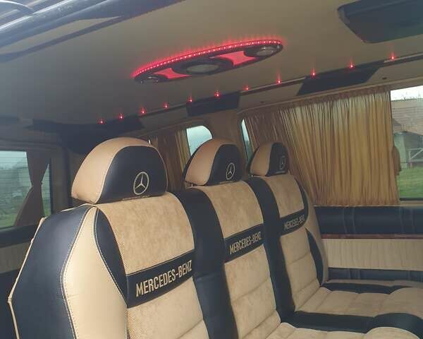 Белый Мерседес Вито, объемом двигателя 2.1 л и пробегом 536 тыс. км за 10900 $, фото 16 на Automoto.ua