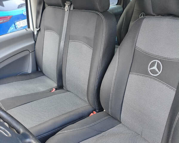 Белый Мерседес Вито, объемом двигателя 2.15 л и пробегом 361 тыс. км за 8950 $, фото 20 на Automoto.ua