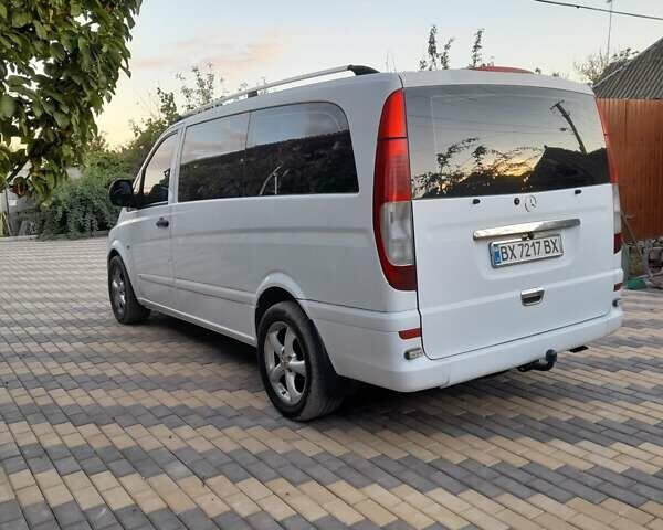 Білий Мерседес Віто, об'ємом двигуна 2.99 л та пробігом 272 тис. км за 13000 $, фото 8 на Automoto.ua